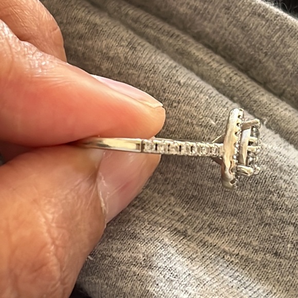 Taking best offers! 1/3 CT. T.W. HeartShaped Diamond Ring in 10K White Gold - Picture 5 of 5